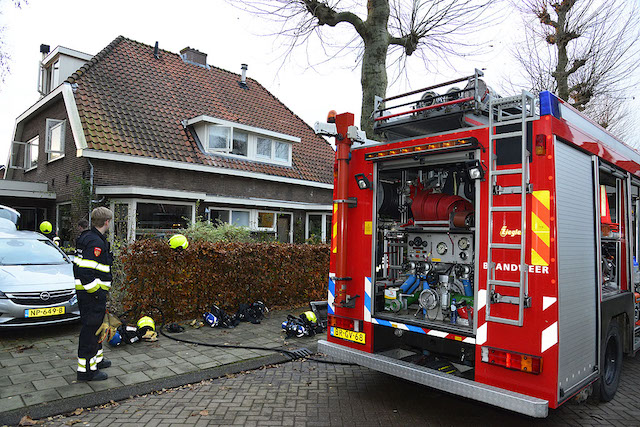 2019/238/20191203-16u14 GB 011 Brand woning Hermina Maria Dijklaan.jpg